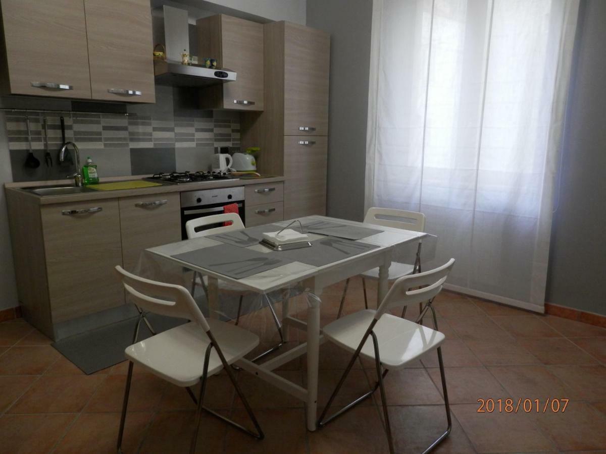 נאפולי Casa Via Dei Fiorentini מראה חיצוני תמונה